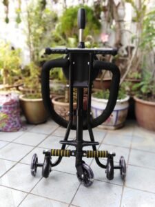 [ready stock] new upgraded 5 wheel magic stroller with flashing wheel