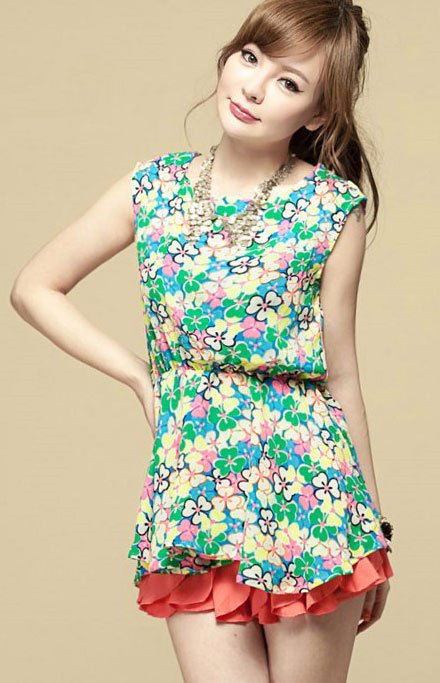 basic floral design chiffon top green